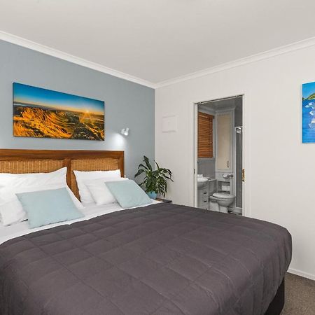 The Village Apartment, Just Steps To The Village Shops, Bars And Restaurants Havelock North Zewnętrze zdjęcie